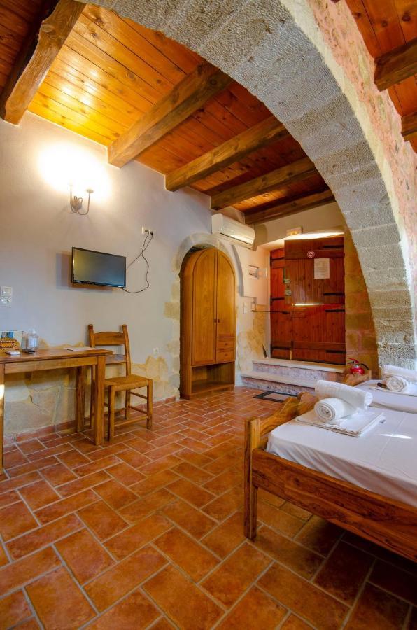 Stamatogiannis Traditional Apartments Kaliviani Bagian luar foto