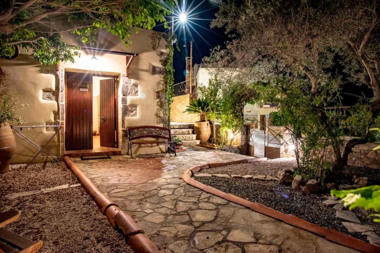 Stamatogiannis Traditional Apartments Kaliviani Bagian luar foto